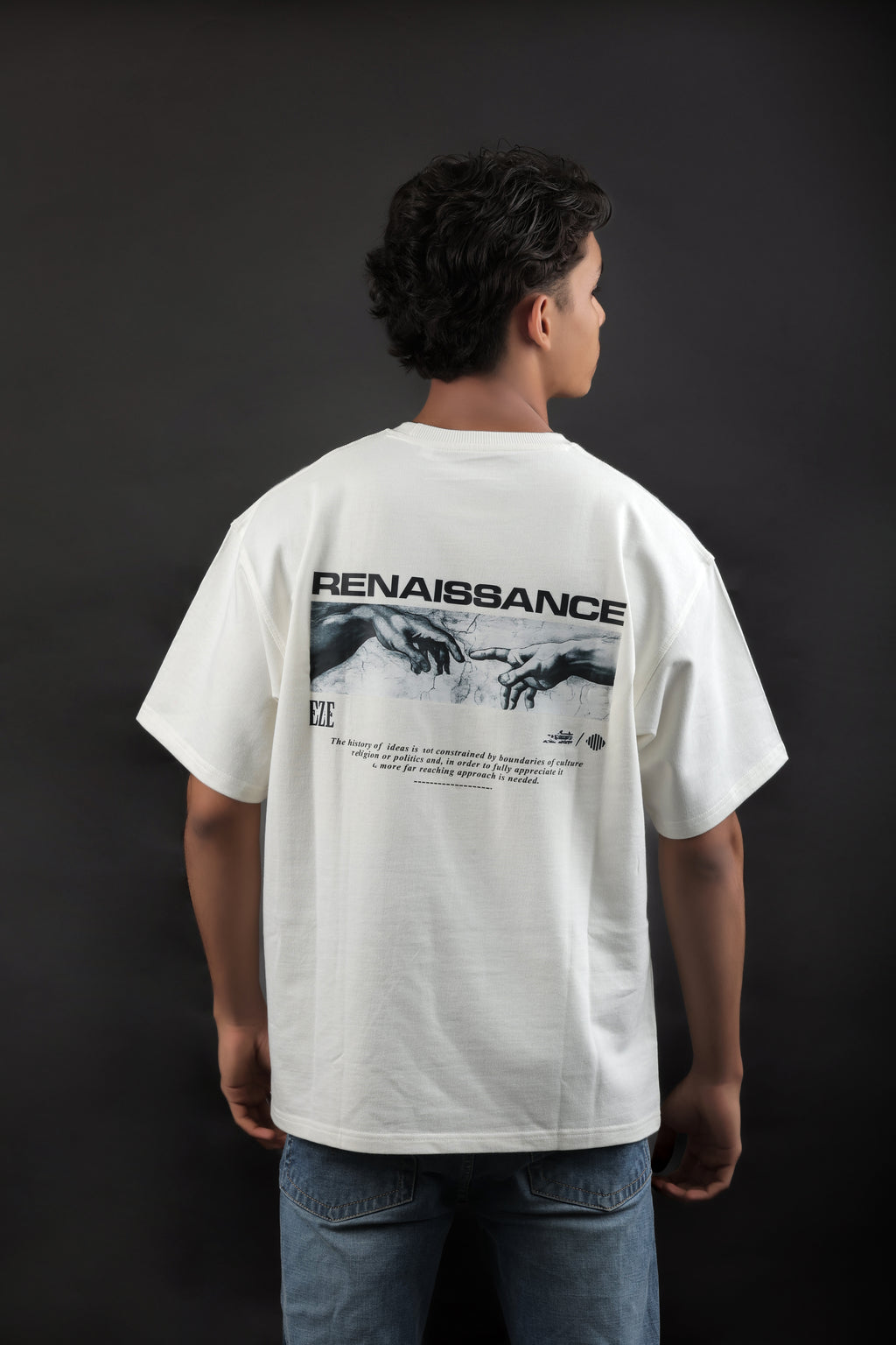 RENAISSANCE OVERSIZED T-SHIRT