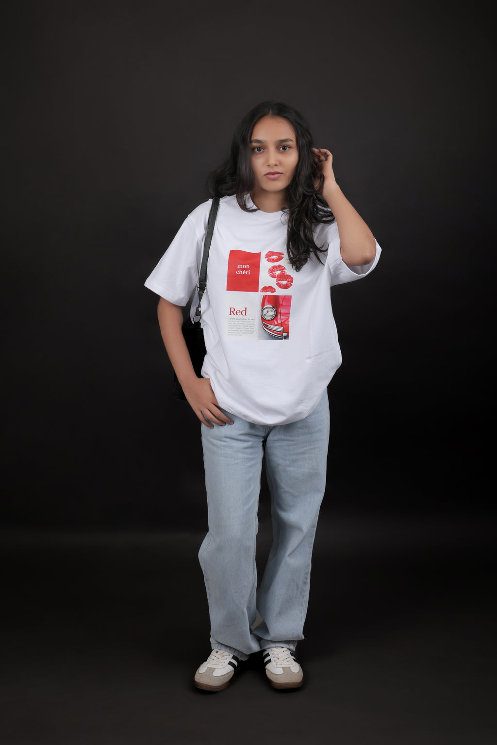 CHERRY OVERSIZED T-SHIRT