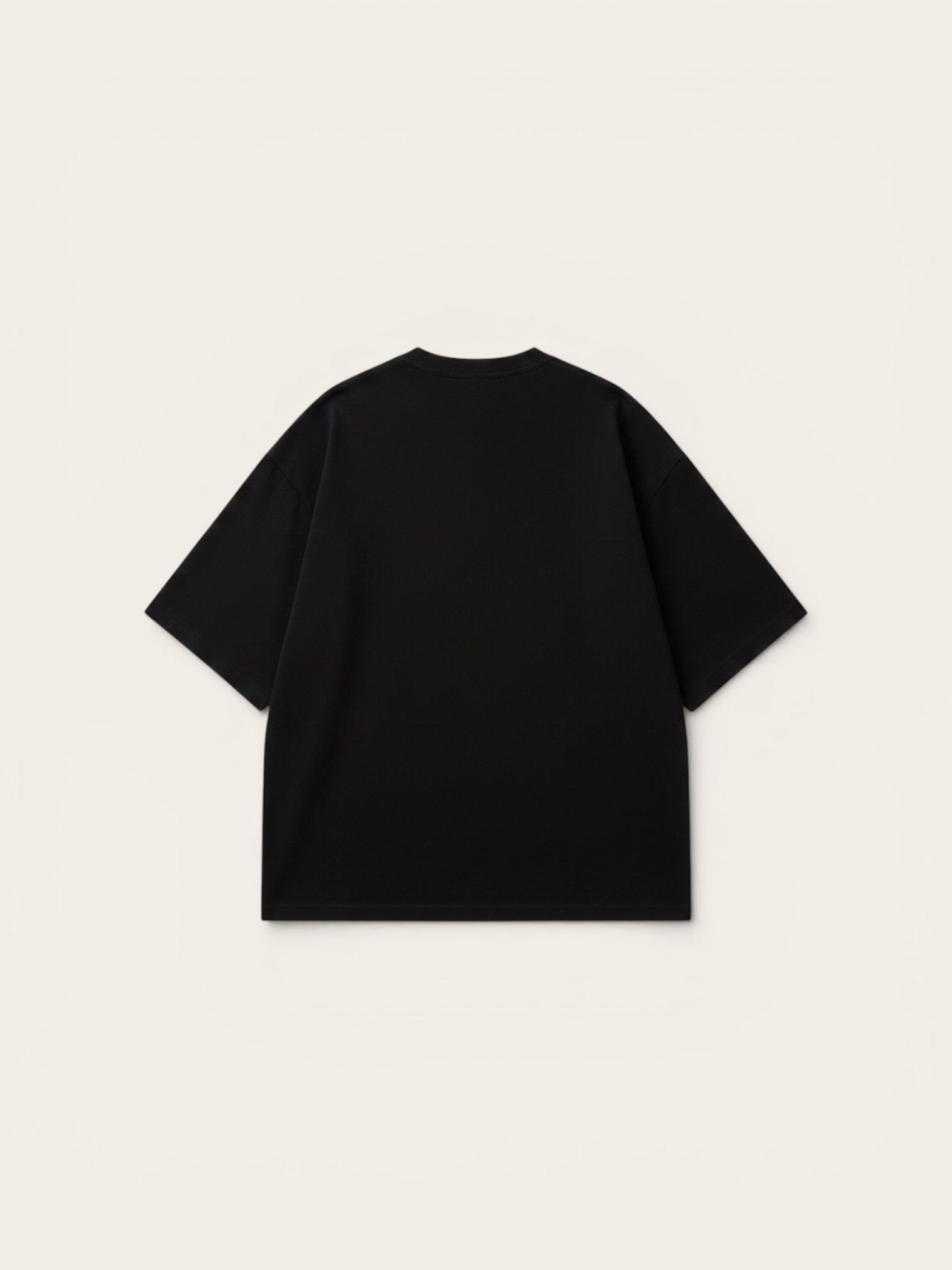 BLACK OVERSIZED